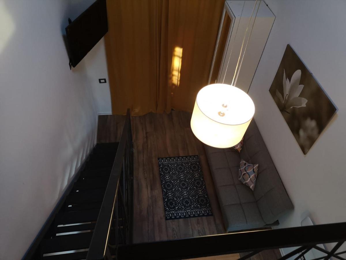 Kopel Haus - Studio - Self Acces Cod Location بالوتيشتي المظهر الخارجي الصورة