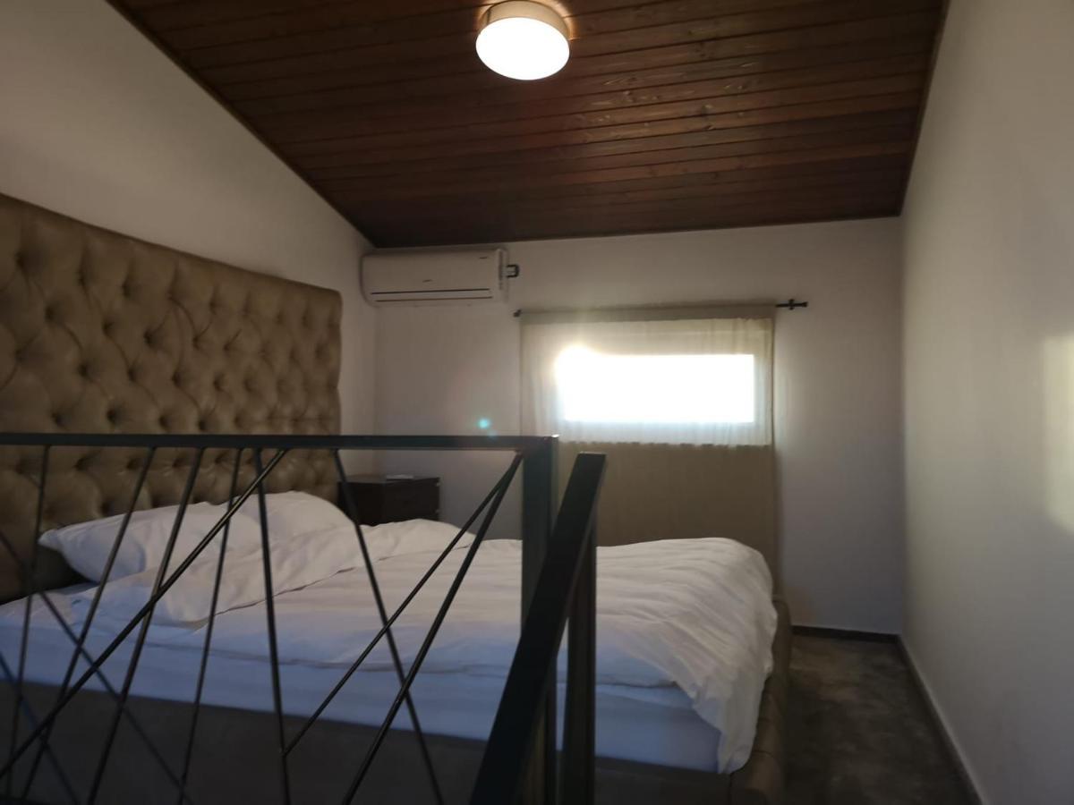 Kopel Haus - Studio - Self Acces Cod Location بالوتيشتي المظهر الخارجي الصورة